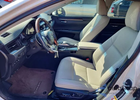 2017 Lexus Es 350 z USA, uszkodzony, nr VIN 58ABK1GG1HU064553